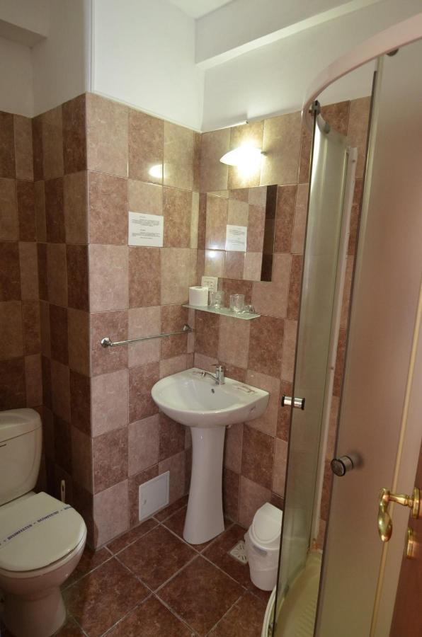 Hotel Intim Costinesti Bagian luar foto