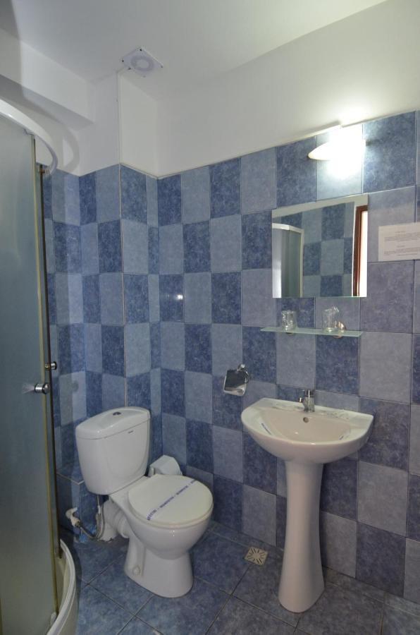 Hotel Intim Costinesti Bagian luar foto
